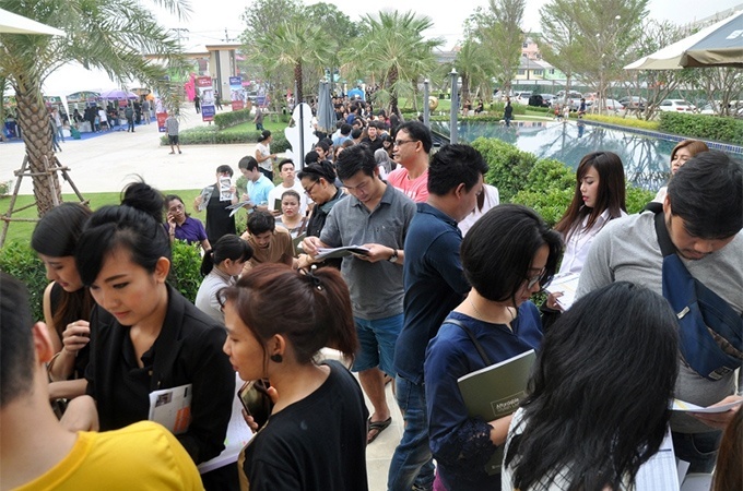 โกลเด้น ทาวน์ อ่อนนุช-ลาดกระบัง
