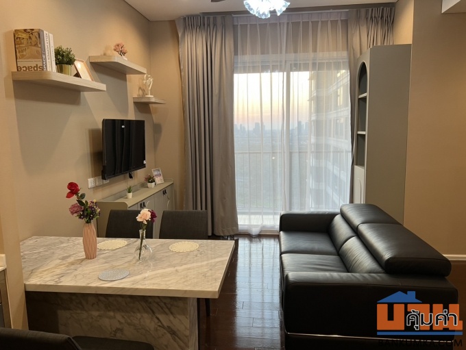 เดอะ เซนท์ เรสซิเดนซ์