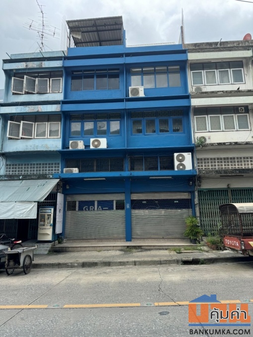 ขายอาคารพาณิชย์ 2 คูหา 3 ชั้นครึ่ง 18 ตร.ว. และ 19 ตร.ว. มีชั้นลอย และ ดาดฟ้า ใกล้MRT ภาษีเจริญ ซีคอน บางแค