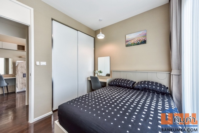 เดอะ เซนท์ เรสซิเดนซ์