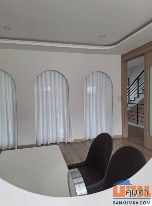 เดอะ พรีเที่ยม บางนา