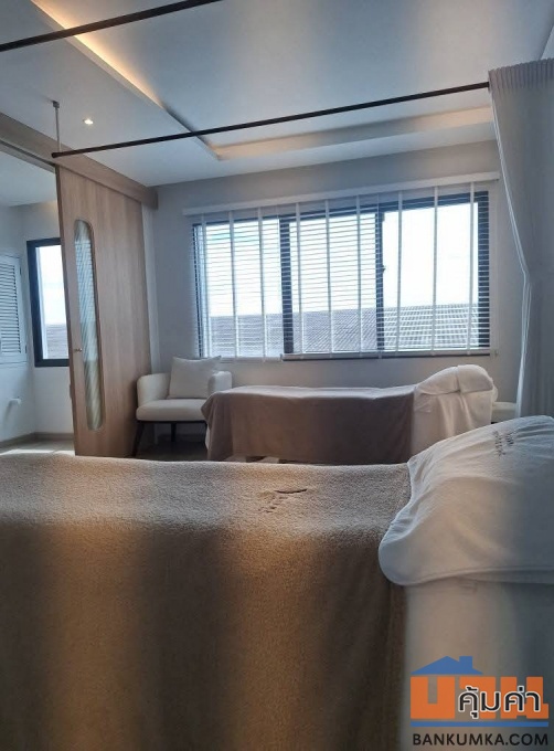 เดอะ พรีเที่ยม บางนา