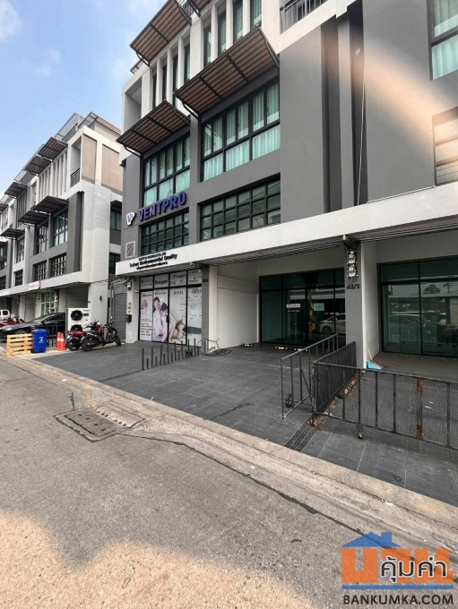 2 ยูนิตสุดท้าย ลดครึ่งล้าน!! โฮมออฟฟิศ 3.5ชั้น+ชั้นลอย+ดาดฟ้า ซ.ลาดพร้าว101 ใกล้รถไฟฟ้า เซ็นทรัล เดอะมอลล์