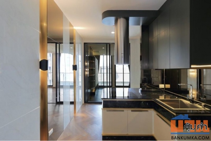 โนเบิล เพลินจิต