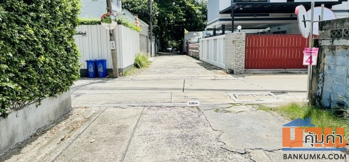 ดี เมโมเรีย พหลโยธิน 8