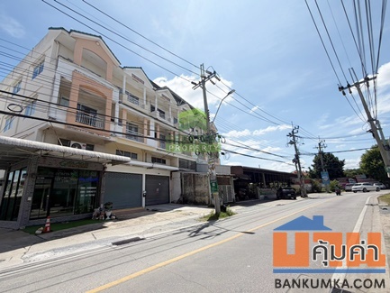 อาคารพาณิชย์รีโนเวทใหม่ หมู่บ้านพิศาล ท่าข้าม พระราม 2 ทำเลดี เดินทางสะดวก